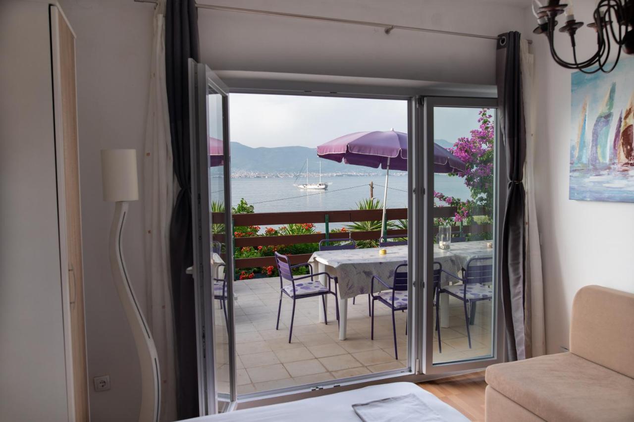 טרוגיר Villa Fjaba - By The Sea - With The Big Terraces & Great Sea View מראה חיצוני תמונה
