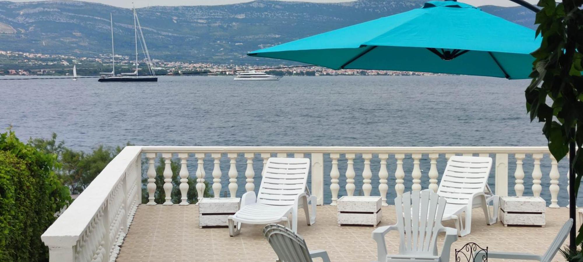 טרוגיר Villa Fjaba - By The Sea - With The Big Terraces & Great Sea View מראה חיצוני תמונה